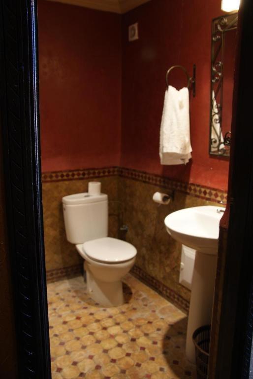 Hotel Click Excursions Tafraoute Taddart Exterior foto